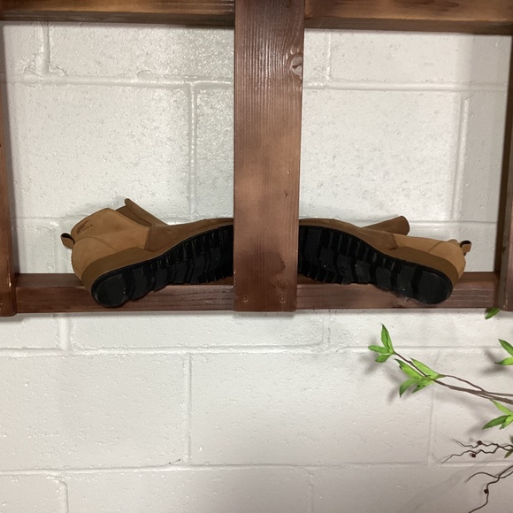 Sorel Joan Chelsea | Boots | Size 8 | Tan | Excellent Like New - Picture 3 of 3